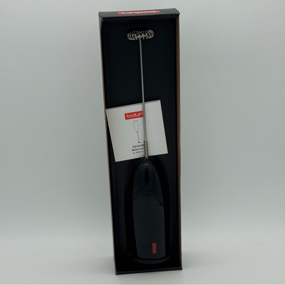 Bodum Handheld Milk Frother Black - Picture 3 of 3